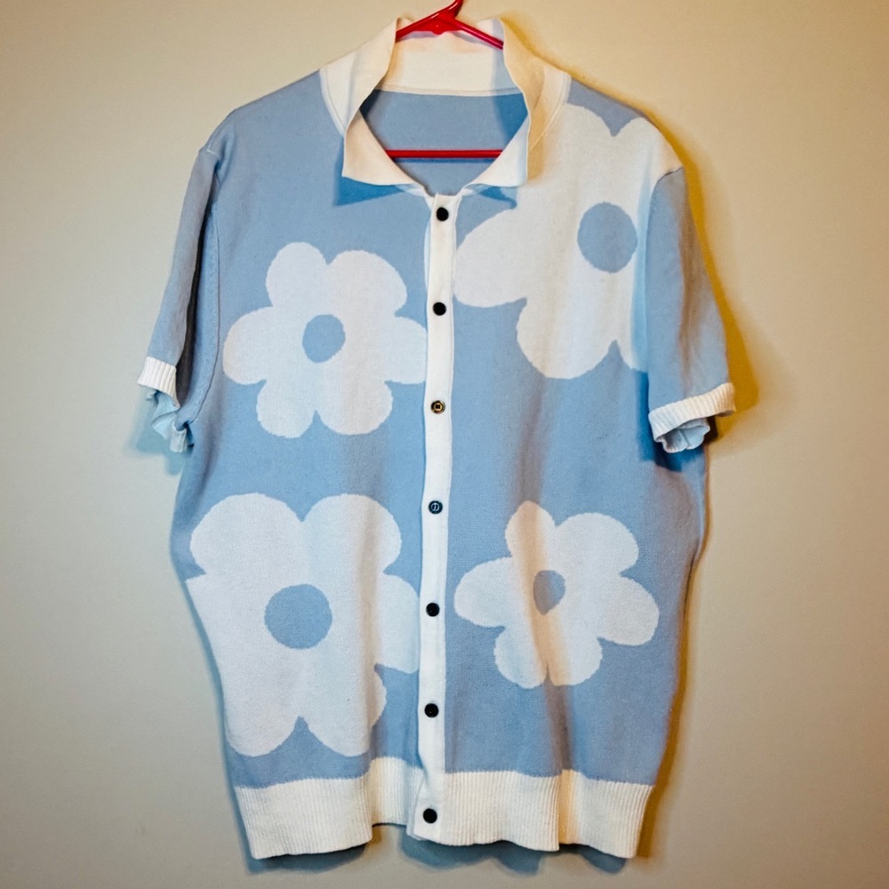 Floral Blue and White Cardigan Sweater - Picture 2 of 4